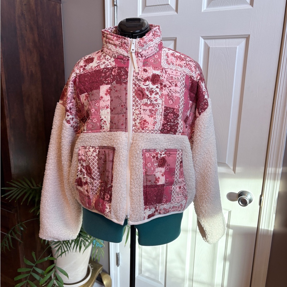 Altar’d State Patchwork Sherpa Jacket in Pink and Cream size large